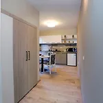Корал, Хотел, Поморие